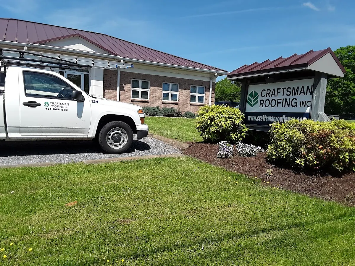 Quality Roof Replacement by experienced craftsmen in Carole Highlands